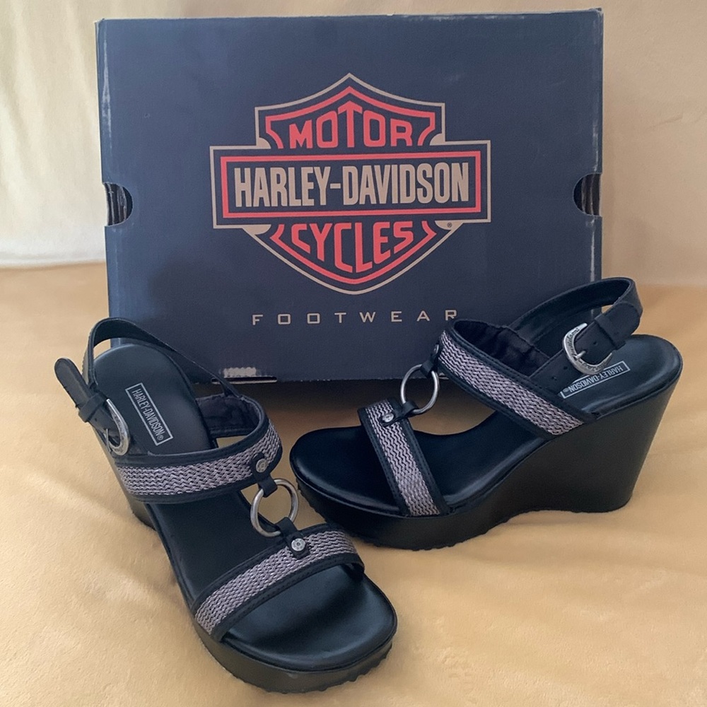 Harley-Davidson Candi Silver Mesh Black Leather Wedge Sandal 8.5   Worn 1x EUC